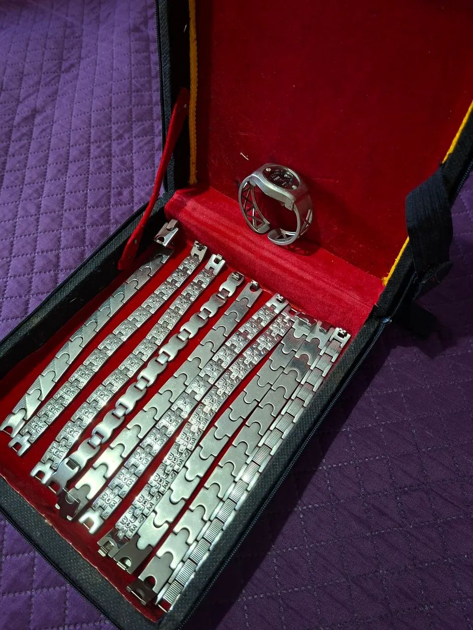 Pulseiras masculinas em aço inoxidável  - Foto 2