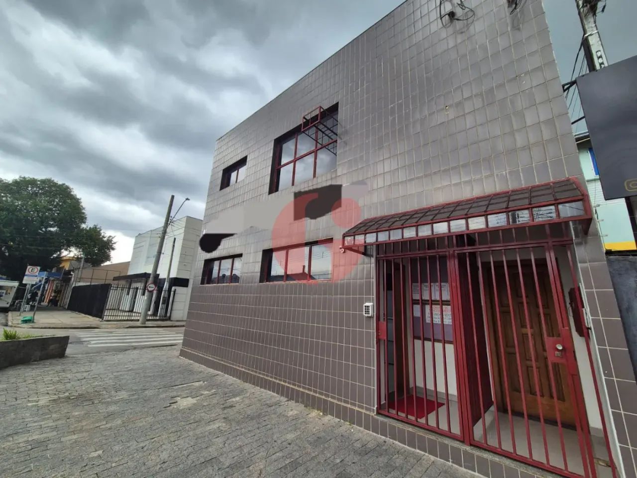 Ponto comercial para venda com 250m² no bairro Monte Castelo - Foto 4