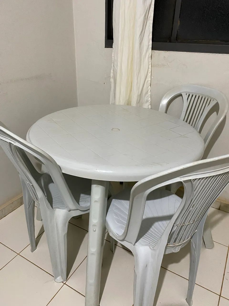 Plastic Table64985860891522121