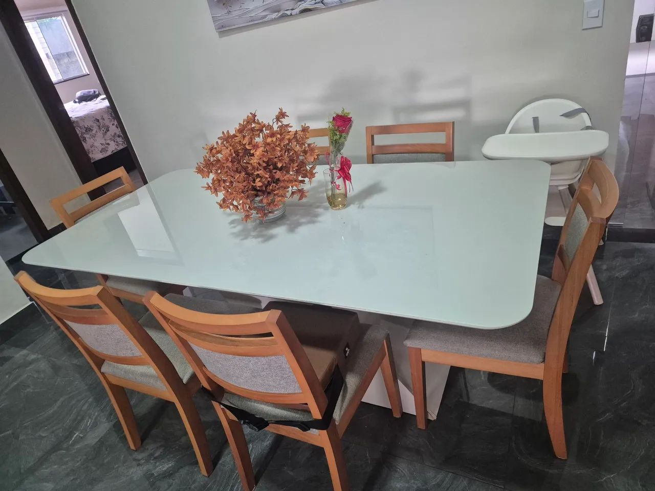 Mesa de jantar (Só a mesa sem as cadeiras)