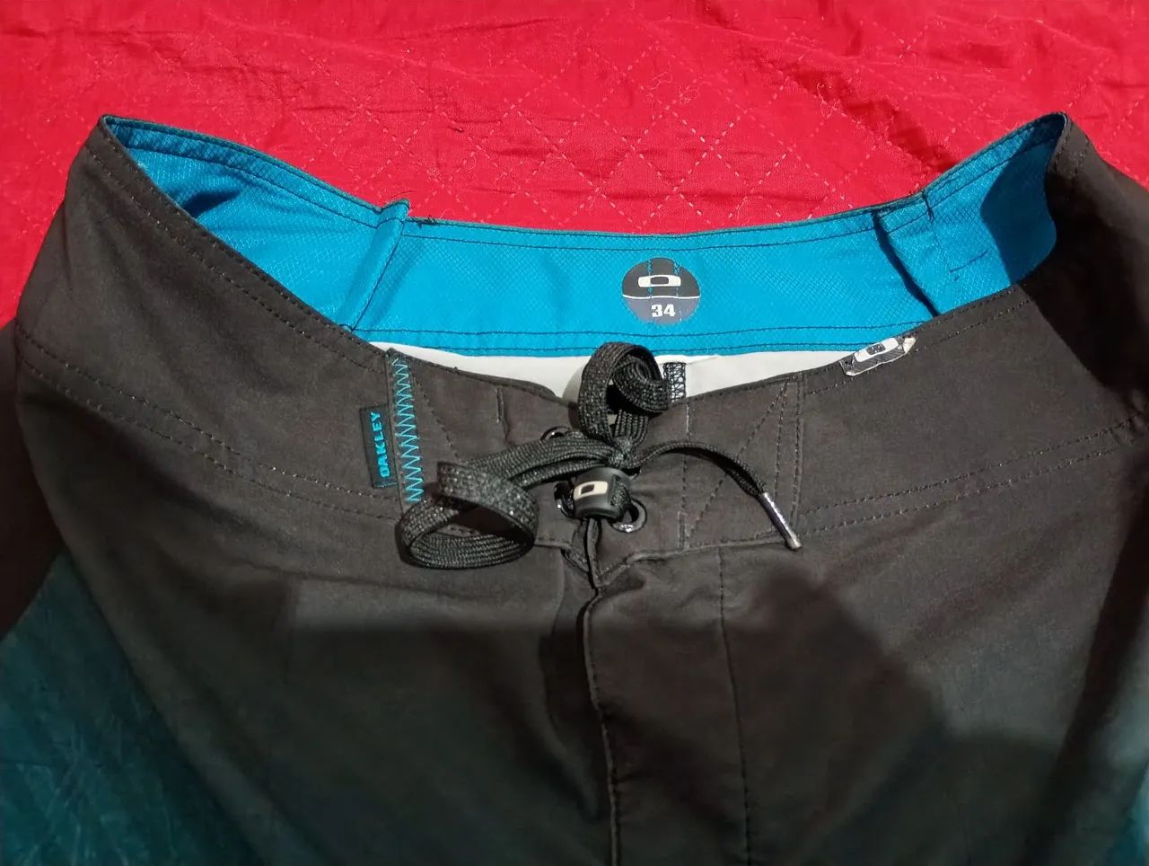 Bermuda da Oakley original  - Foto 3