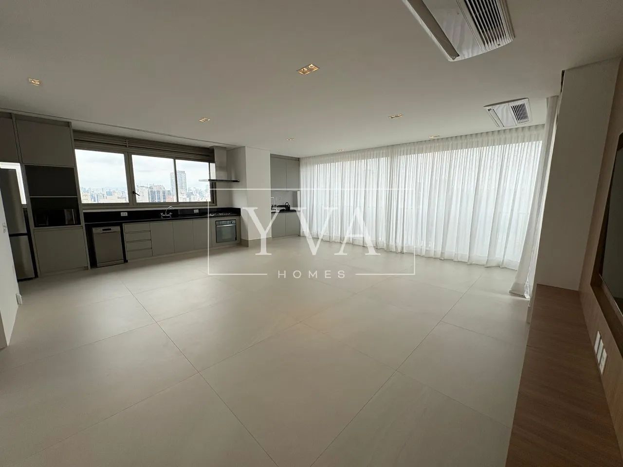 Apartamento de 135m² no Itaim 2 suítes, 2 vagas