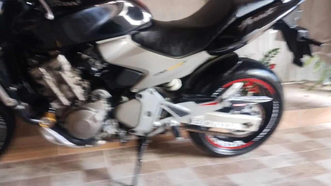 Vende-se, não troca  - Foto 2