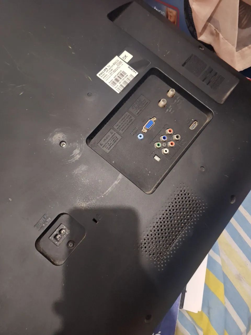 2 tv pra retirada de peças 