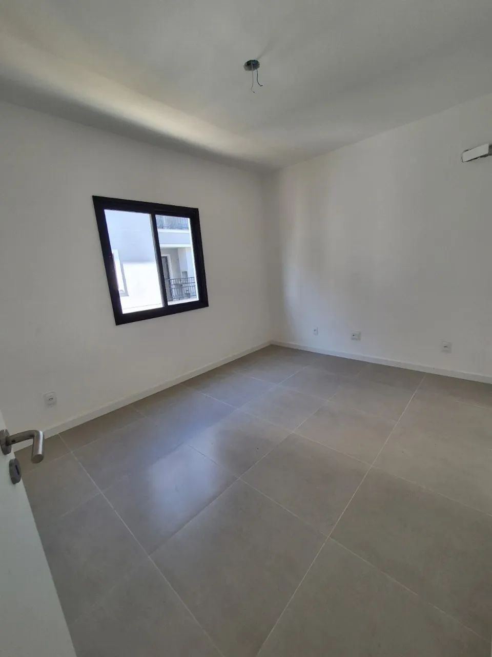Apartamento de 2 dormitórios - Vargem do Bom Jesus - Foto 4