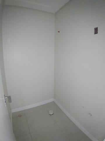 Apartamento 2 Suítes 97 M².Sacada com Churrasqueira, Lavabo, 1 Vaga no Centro - Foto 2