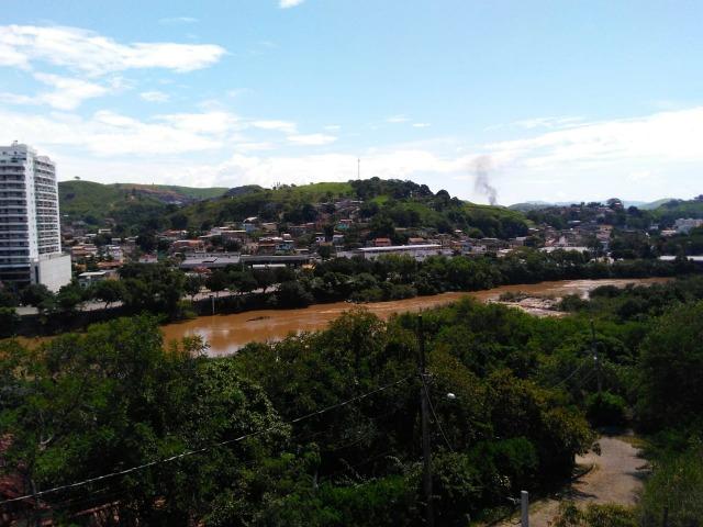 Linda e moderna casa com vista panorâmica para o centro da cidade de Três Rios - RJ - Foto 12