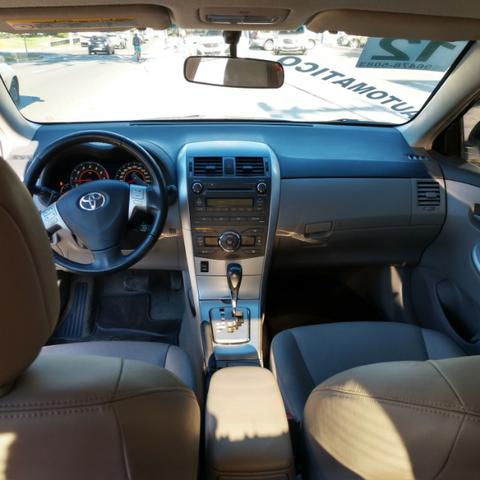 Toyota Corolla XEi 2.0 Flex 16V Automático Muito Novo Pouco Rodado com Gnv 5ª G - Foto 9