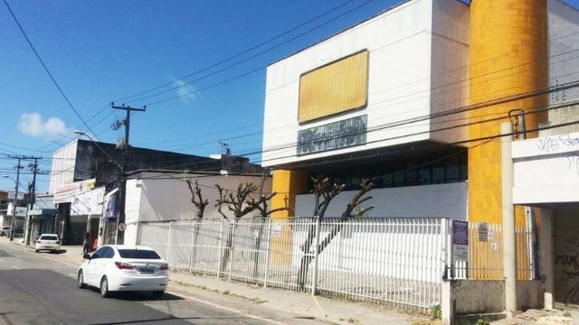 Galpão , Centro , 1.156 m² área construída , 8 vagas , área de manobra, 3 pisos - Foto 2