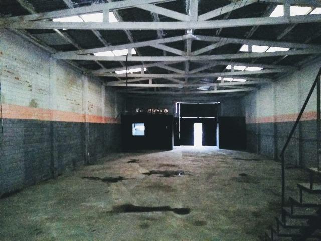 Galpão comercial - 300m² aluga/vende - Foto 4