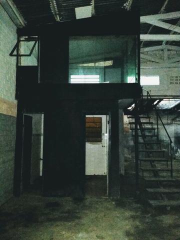 Galpão comercial - 300m² aluga/vende - Foto 8
