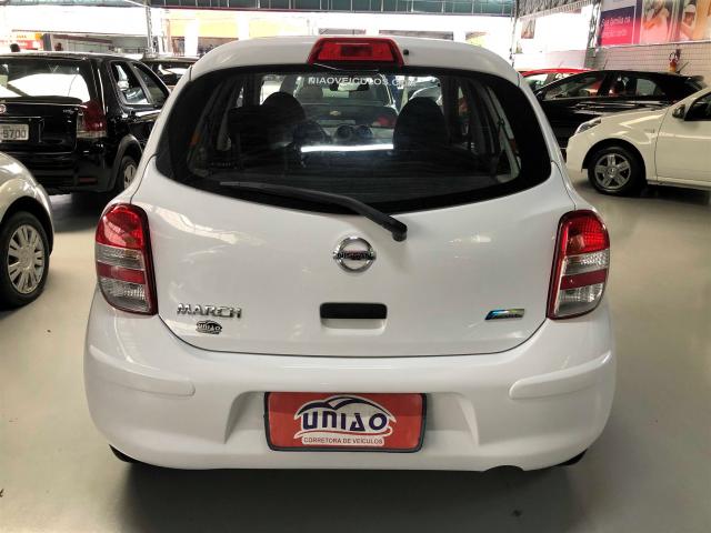 NISSAN MARCH 2012/2013 1.6 S 16V FLEX 4P MANUAL - Foto 4