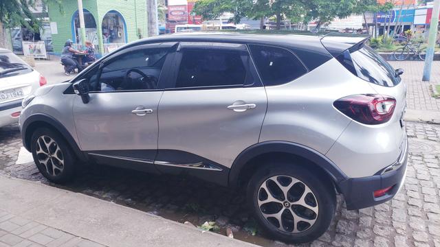 Captur Intense - Top de Linha Excelente Oportunidade! Único Dono