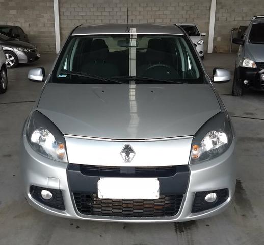 Renault Sandero 1.0 expression ano 2014 - Foto 5
