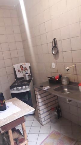 Casa 1;4 e sala grande no vale das pedrinhas - Foto 2