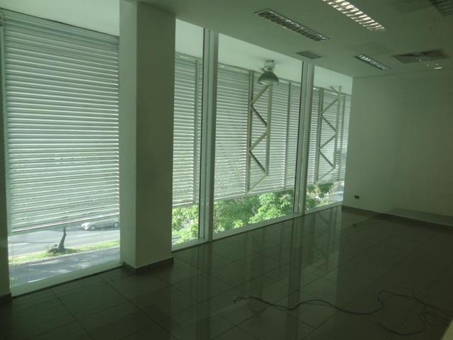 Loja comercial para alugar em , cod:I-002350 - Foto 11