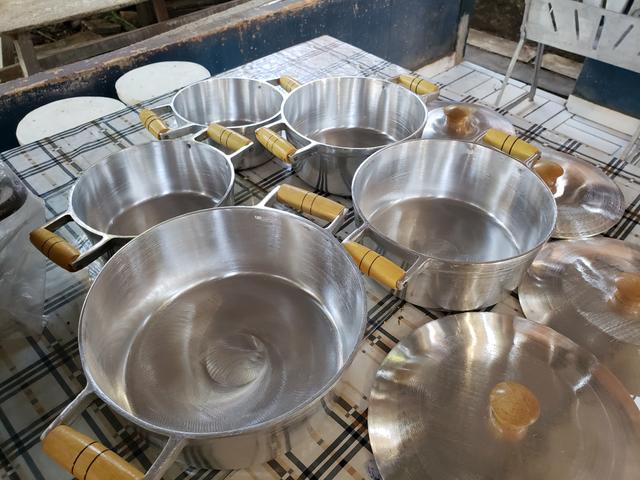 Panelas de alumínio fundido e batido - Foto 2