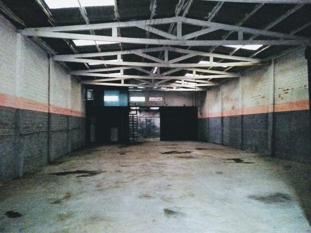 Galpão comercial - 300m² aluga/vende - Foto 3