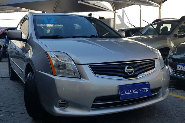 Nissan sentra 2.0s automático