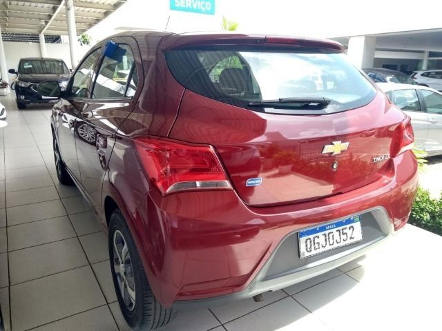 Onix 1.0 Lt