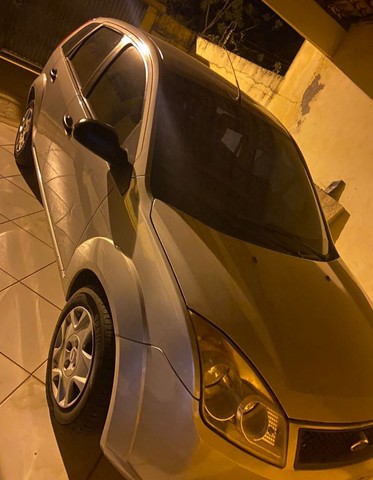 VENDO FIESTA 2009, COMPLETO,