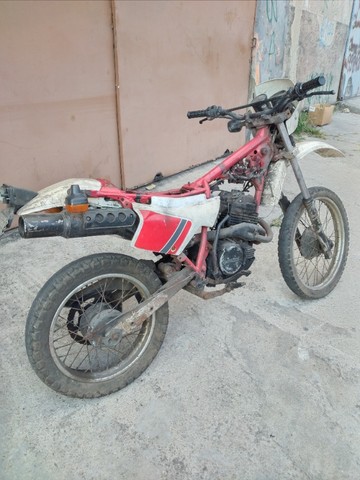 HONDA XLX 250R