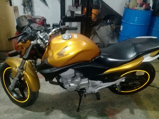CB 300 CC 2010