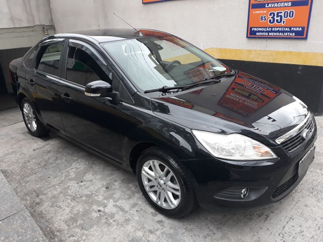 FOCUS SEDAN GLX 2.0 2011 / AUTOMATICO.