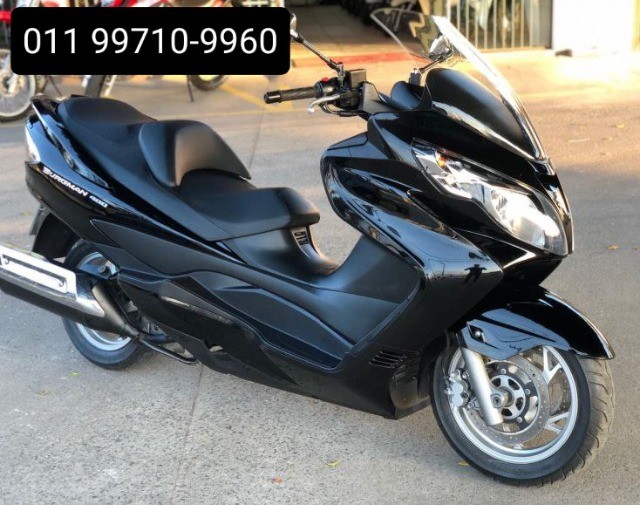 SUZUKI // BURGMAN -- 400