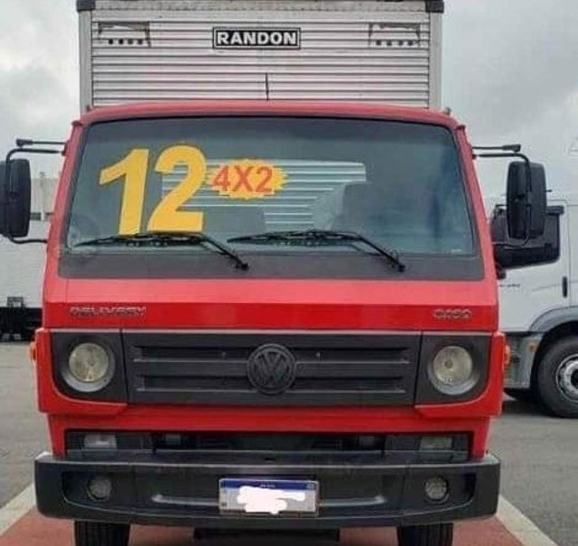 WOLKSWAGEN 8160 4X2