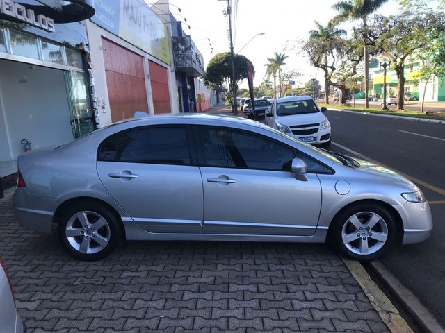 HONDA CIVIC SEDAN LXS 1.8/1.8 FLEX 16V AUT. 4P