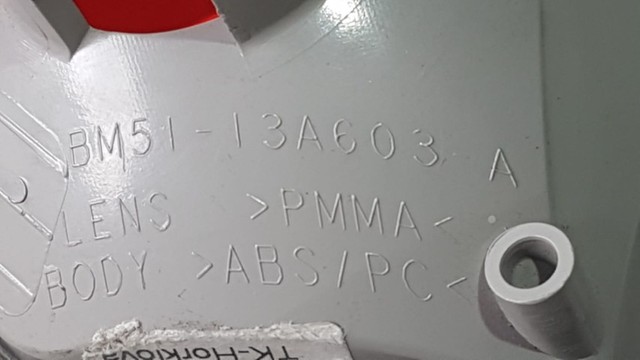 Lanterna Esquerda Tampa Ford Focus Sedan 2013 2014 2015 - Foto 4