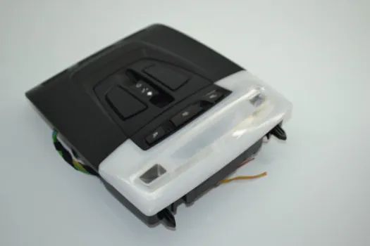Luz Cortesia Com Interruptor Teto Solar Bmw 335 M3 Original - Foto 3