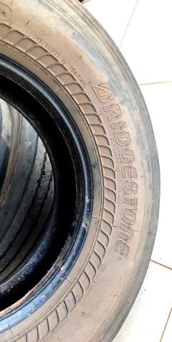Pneus 295 Bridgestone 7 e 8mm - Foto 3