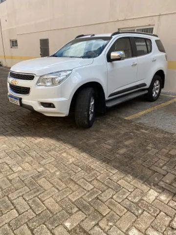 CHEVROLET TRAILBLAZER 2015 Usados e Novos - Fazendinha Portão, PR