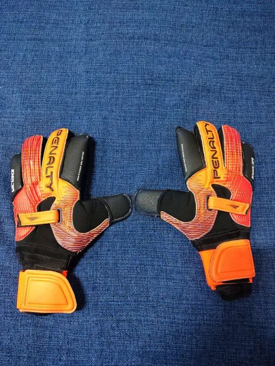 Luvas de Goleiro Penalty profissional 