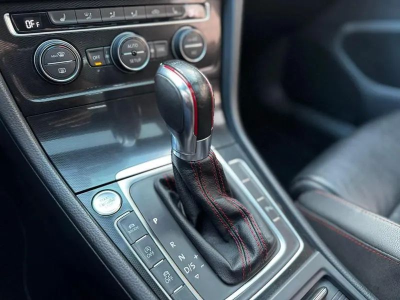 VOLKSWAGEN GOLF GTI AB 2014 - Foto 14