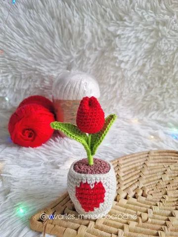Flor no vaso crochê 