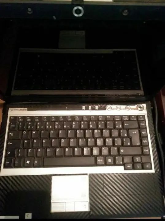 Notebook Z97 único dono frete grátis leia