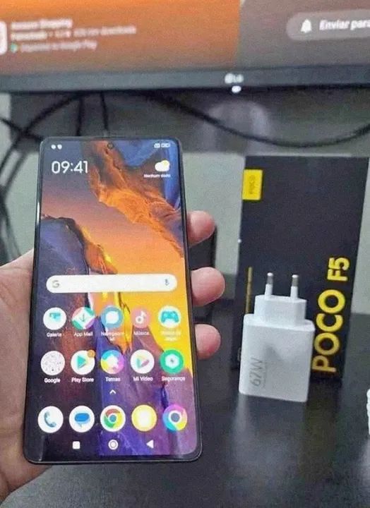Smartphone Poco F5 5G 256 GB 12 de memória ram *aceito cartão 