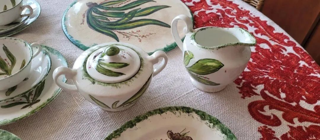 Conjunto de Chá em Porcelana com Desenho de Folhas - 6 Pessoas - Foto 4