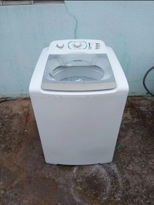Maquina de lavar Electrolux 15 kg semi nova