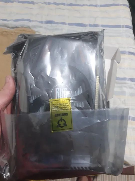 Placa de Vídeo GeForce GTX 550ti 2GB DDR5 - Foto 3