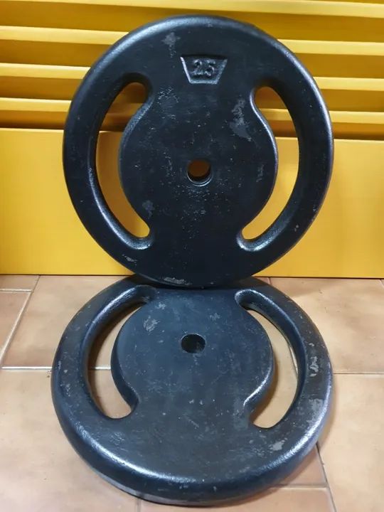 Anilha 25 Kg Ferro Fundido Pintada Preto Furo 31 mm = Sem uso (Nova) - Valor de cada unida - Foto 3