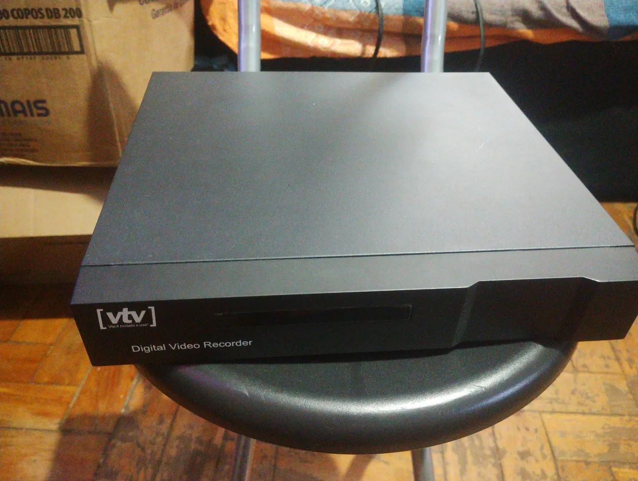 DVR 4 canais + HD de 500 embutido 