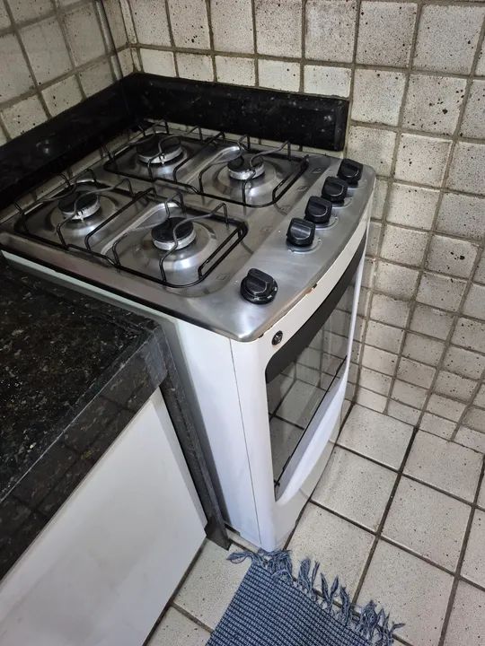 Fogão Consul 4 bocas R$ 250,00