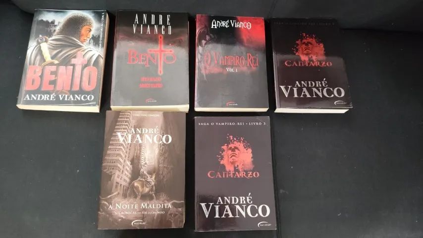 coleção de livros A saga do Vampiro Rei