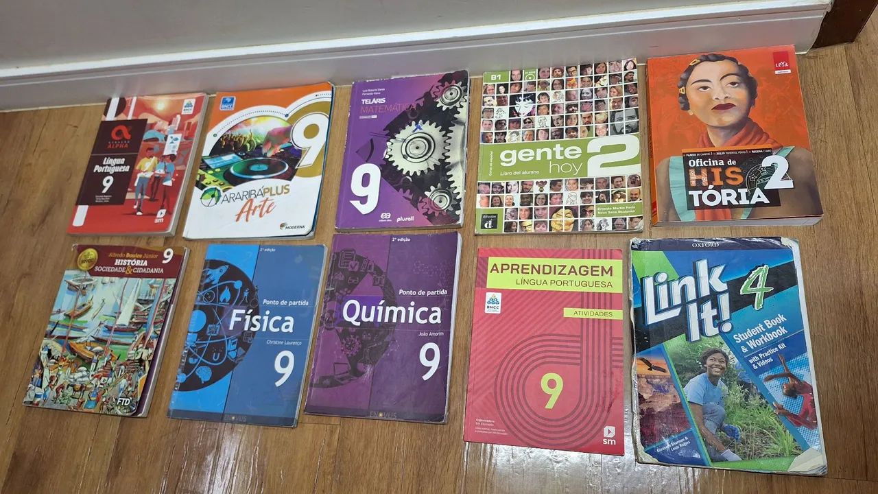 Livros Didáticos 9º Ano - Diversas Disciplinas - Ótimo estado!