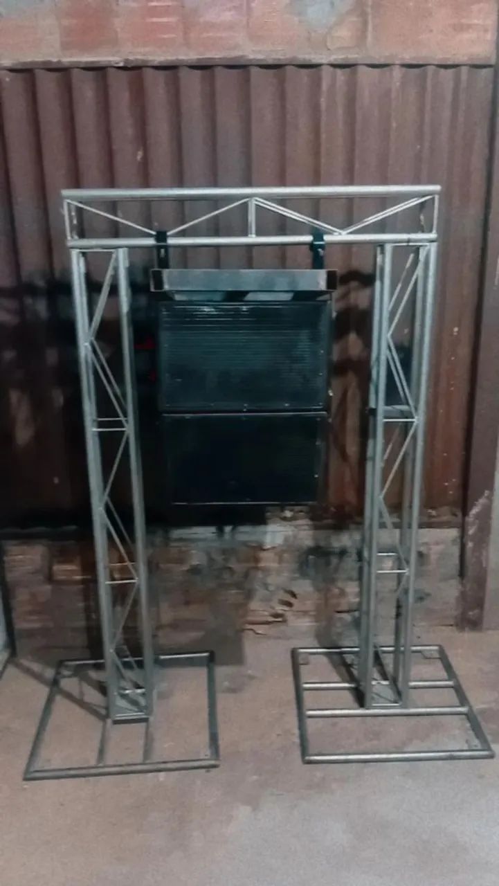 Vendo Caixas Line 8x1 alto falante de 8  - Foto 2