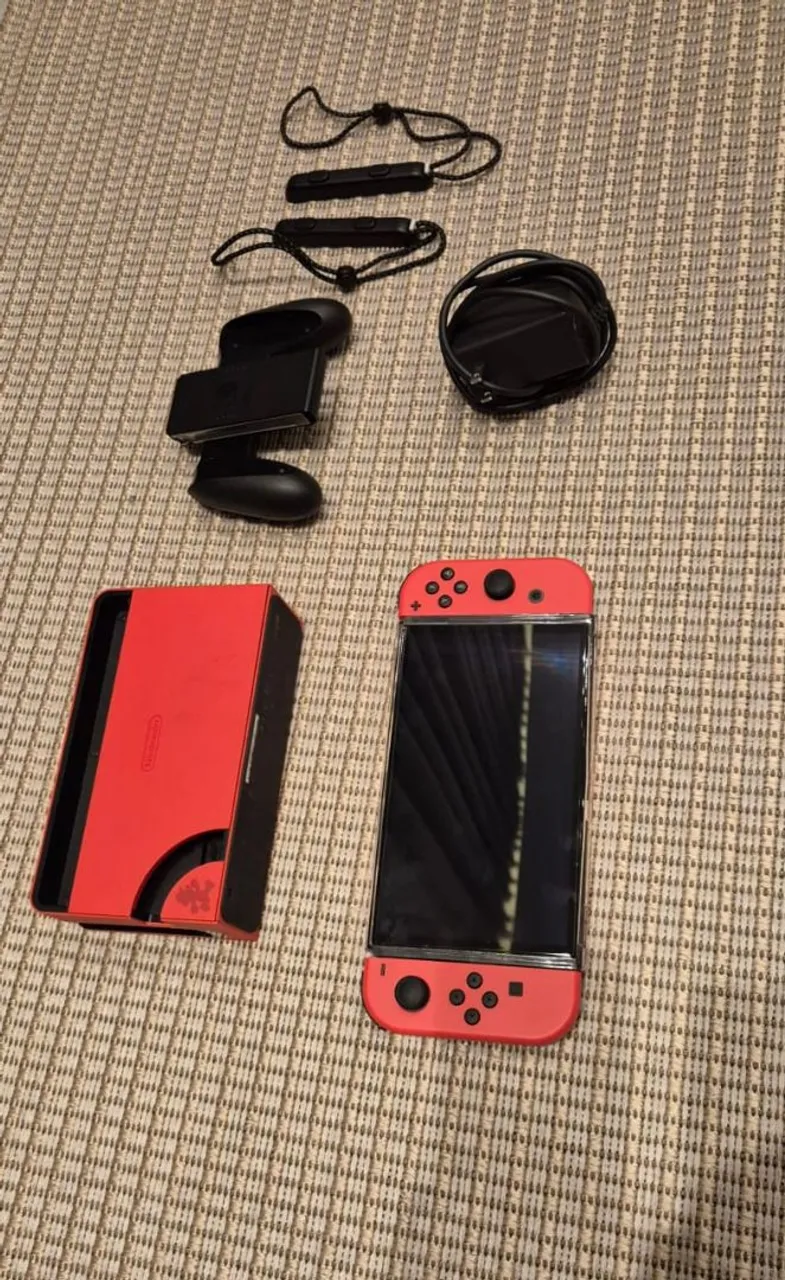Nintendo Switch Vermelho - Completo